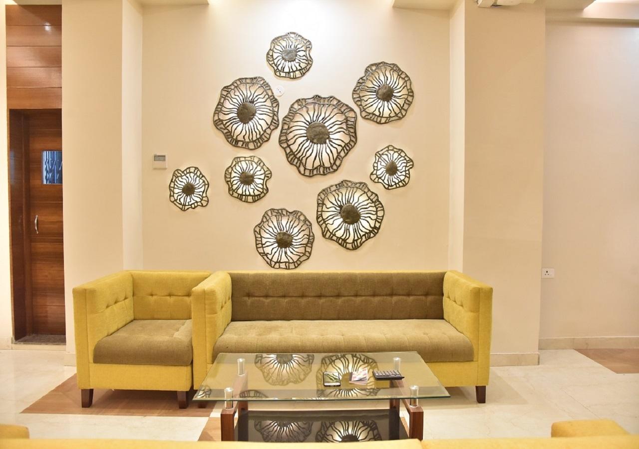Hotel Rk Grand Варанасі Екстер'єр фото
